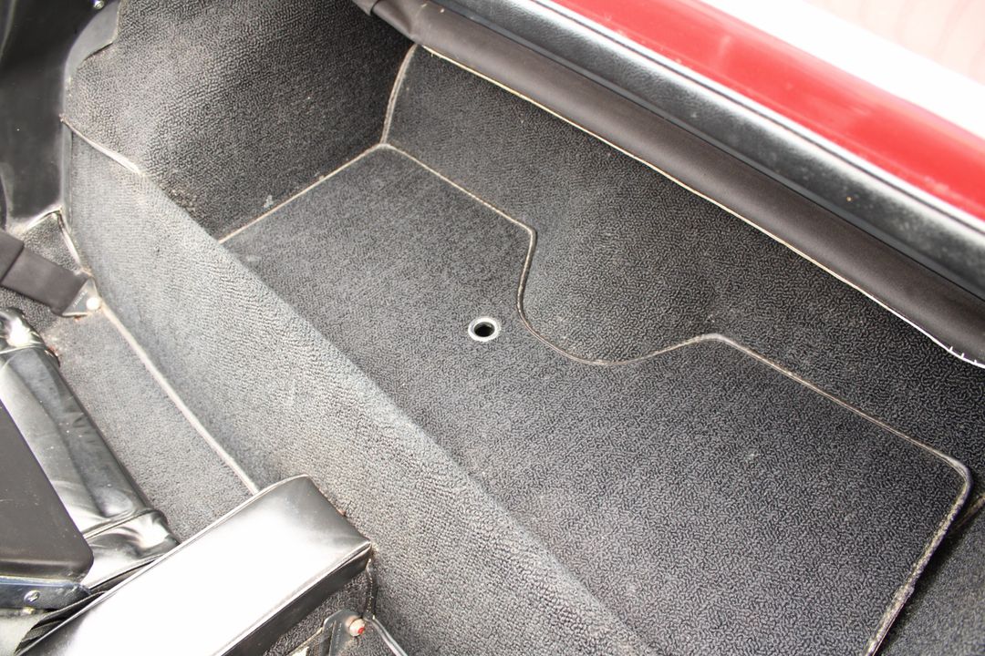 1965 CHEVROLET CORVETTE