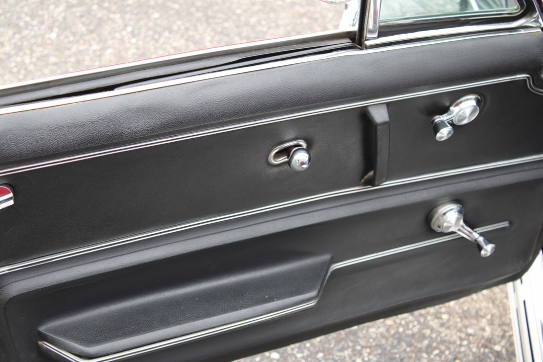 1965 CHEVROLET CORVETTE