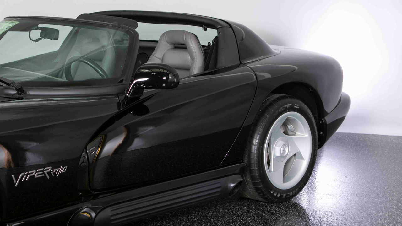 1995 DODGE VIPER