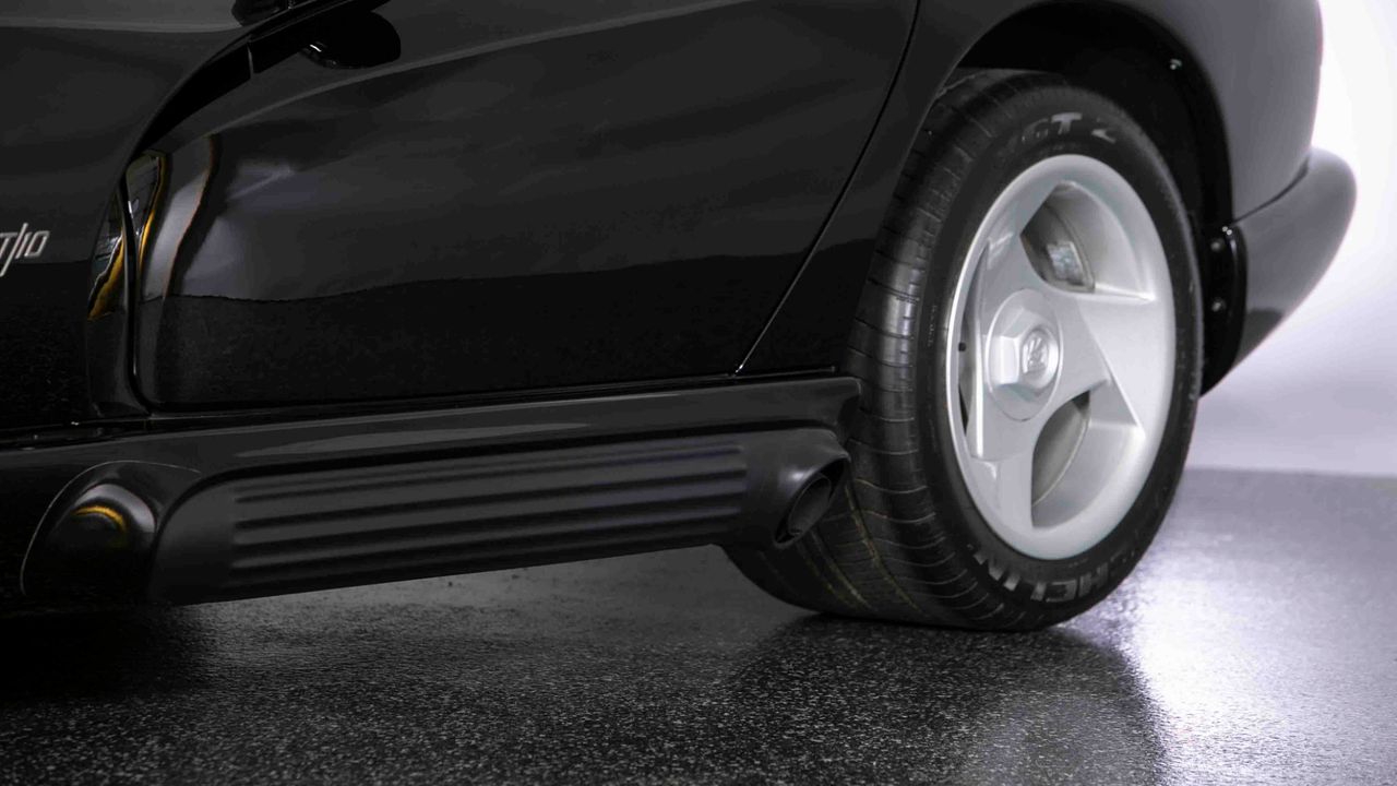 1995 DODGE VIPER
