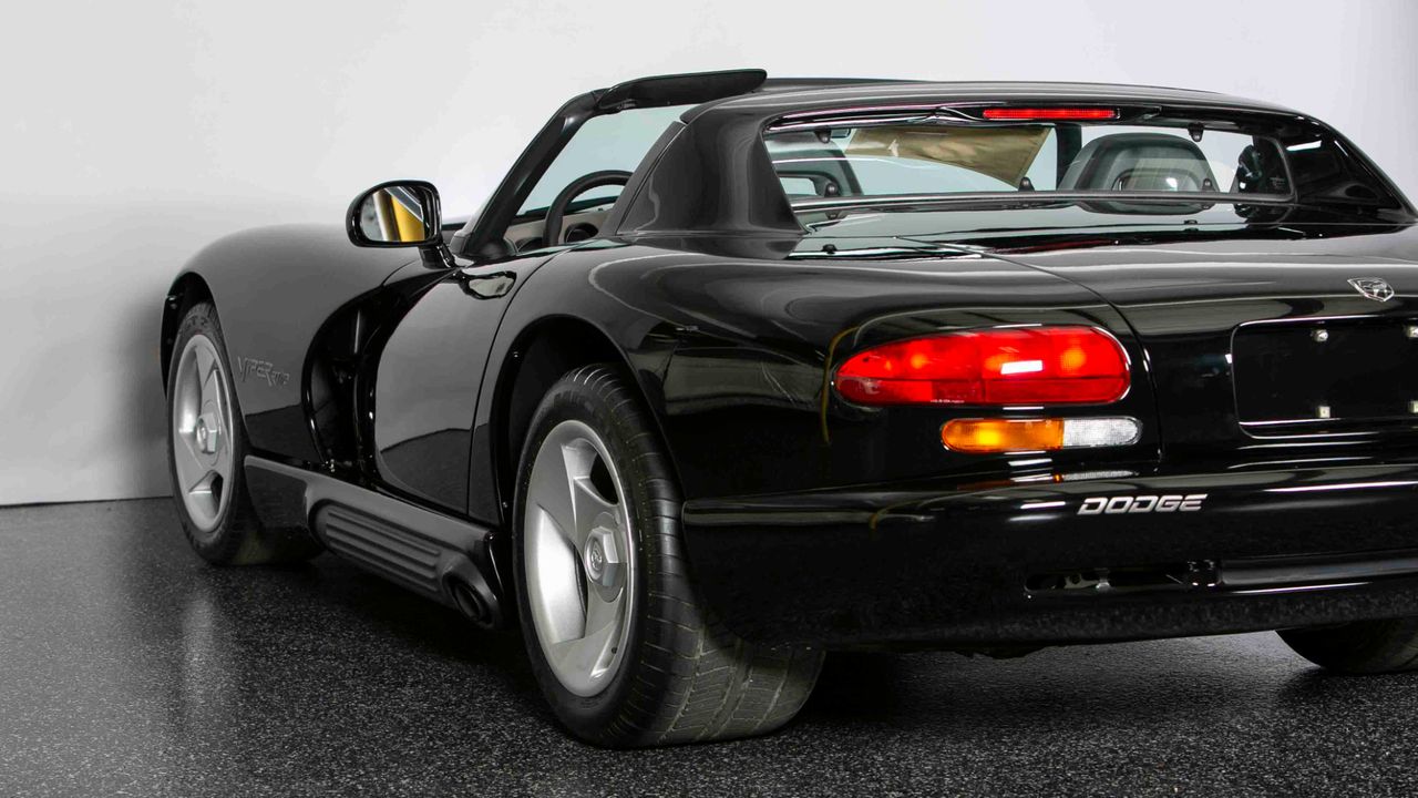 1995 DODGE VIPER
