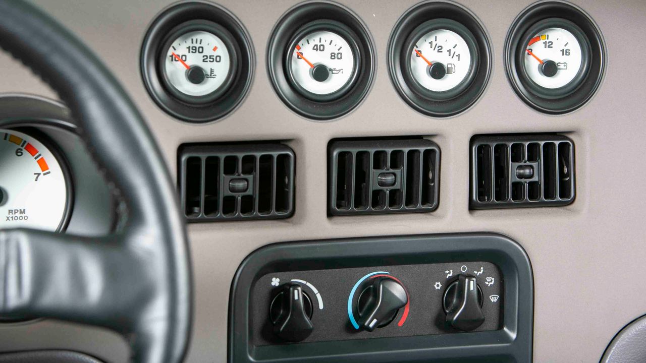 1995 DODGE VIPER