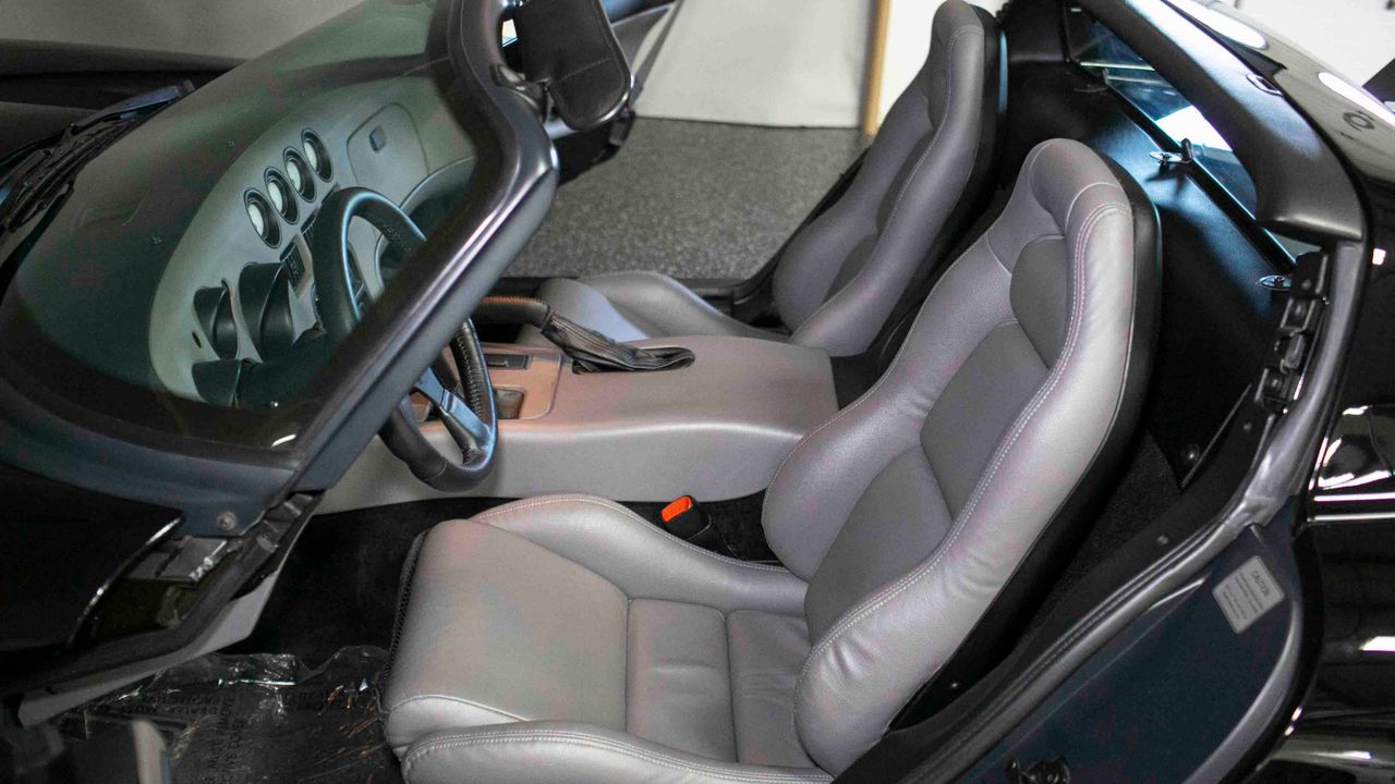 1995 DODGE VIPER