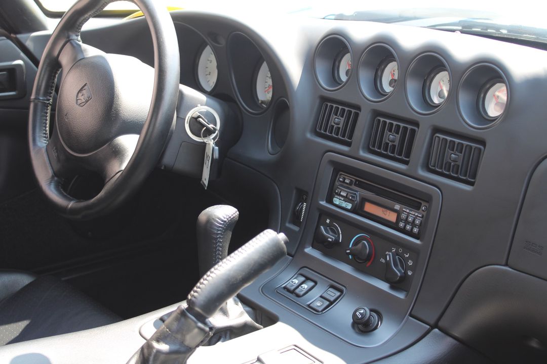 1996 DODGE VIPER