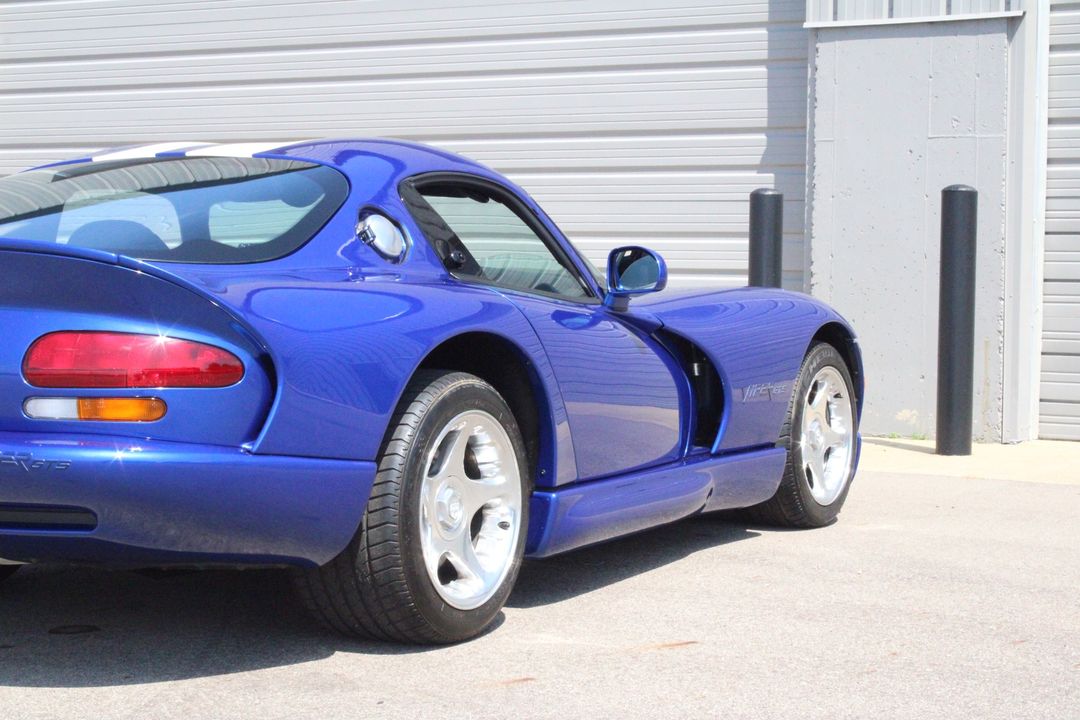 1996 DODGE VIPER