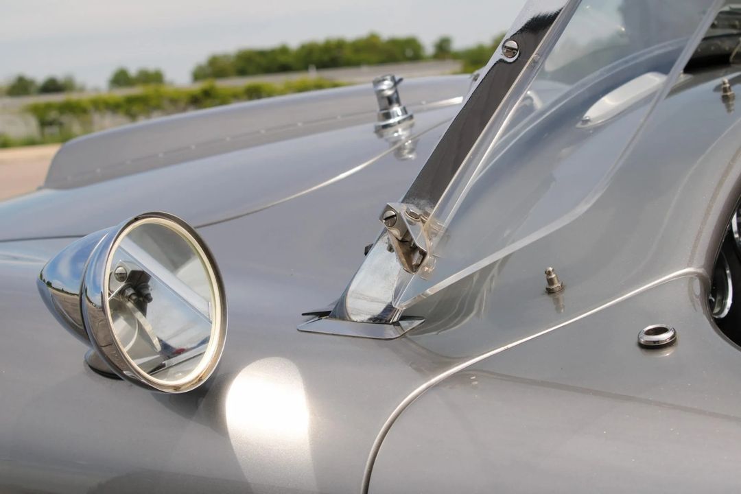 1965 SUPERFORMANCE SHELBY COBRA REPLICA