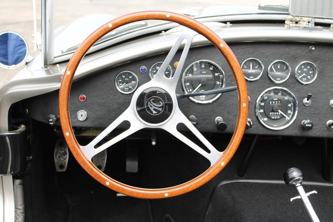 1965 SUPERFORMANCE SHELBY COBRA REPLICA