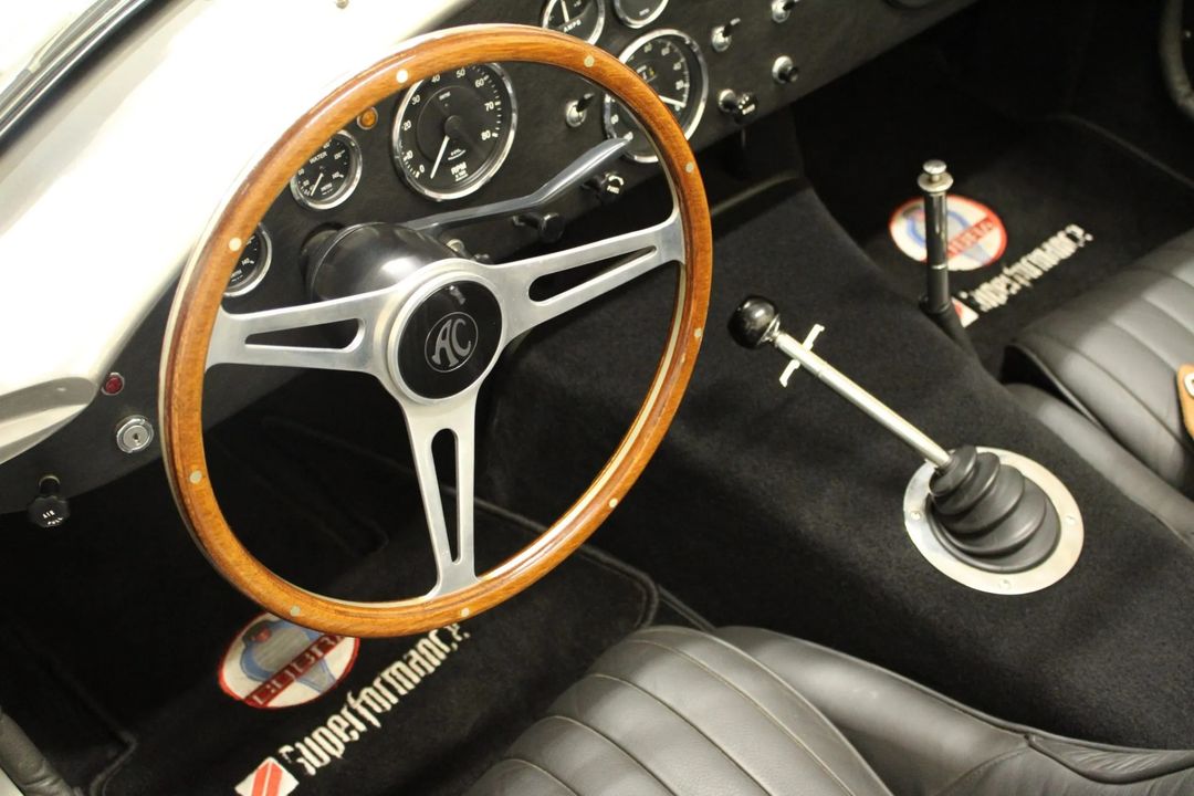 1965 SUPERFORMANCE SHELBY COBRA REPLICA
