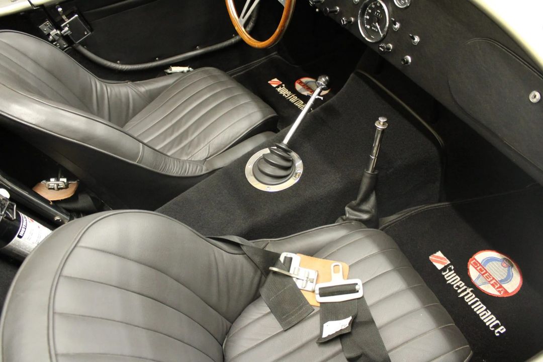 1965 SUPERFORMANCE SHELBY COBRA REPLICA