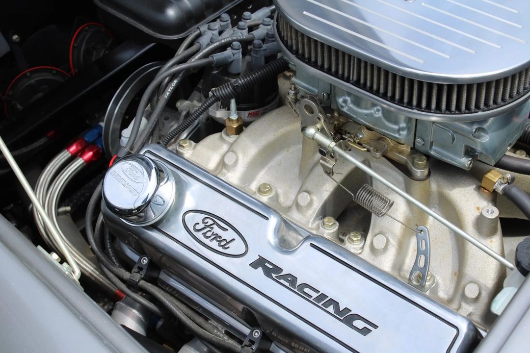 1965 SUPERFORMANCE SHELBY COBRA REPLICA