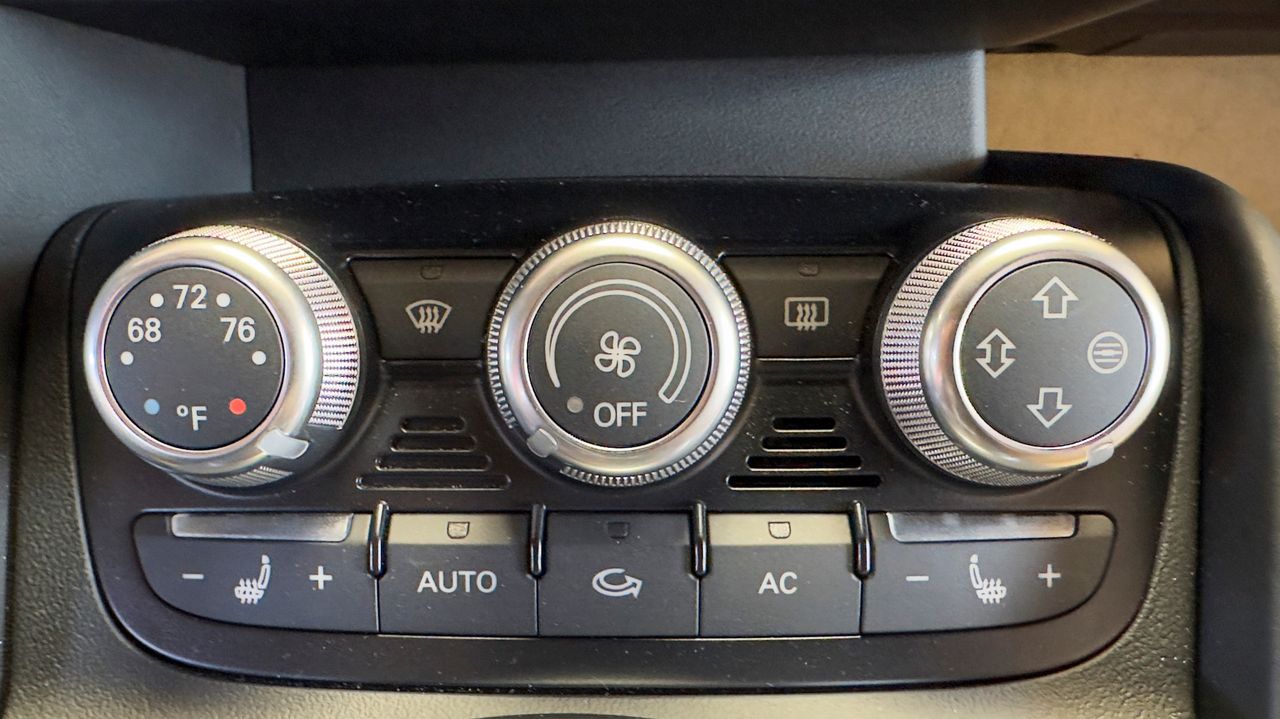 2010 AUDI R8