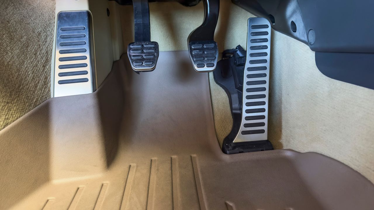 2010 AUDI R8