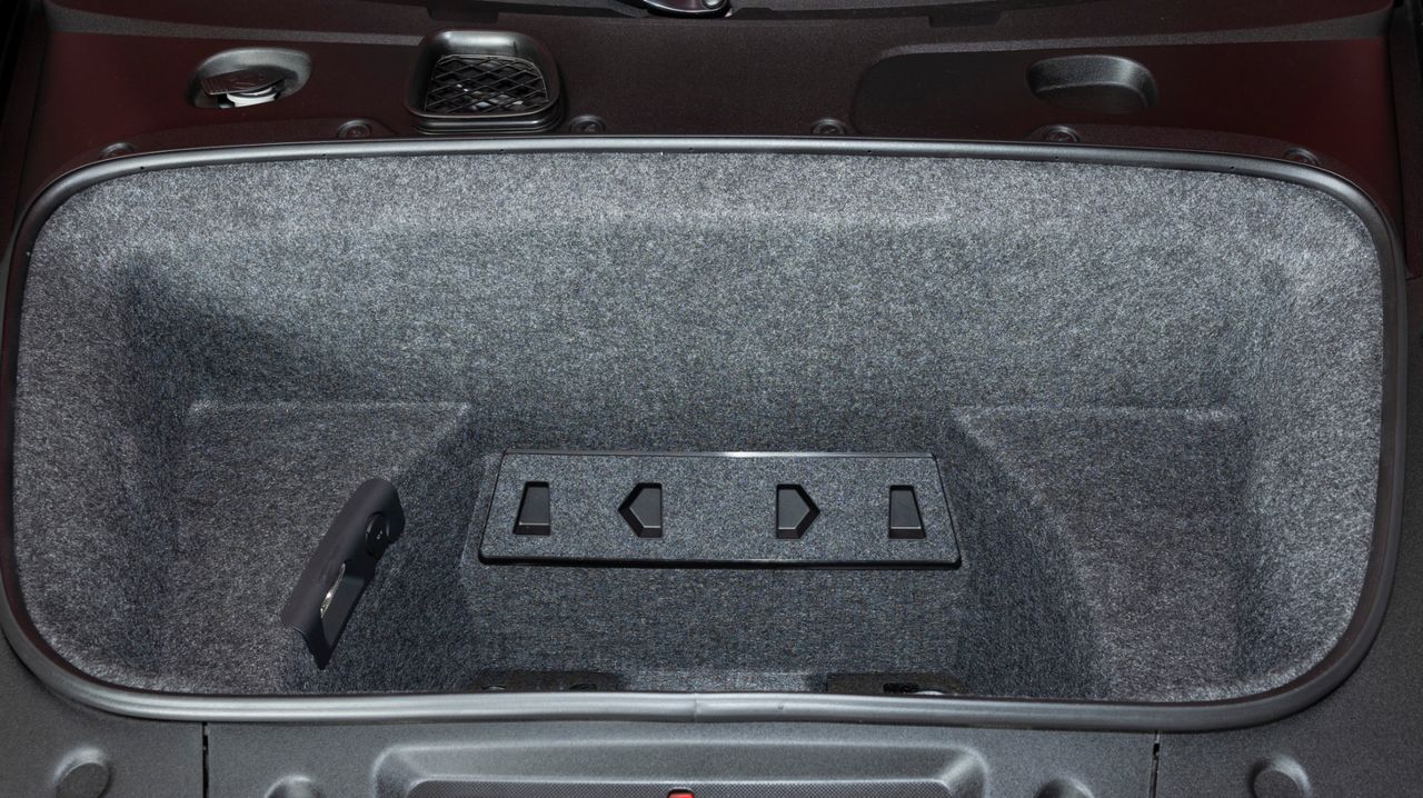 2010 AUDI R8
