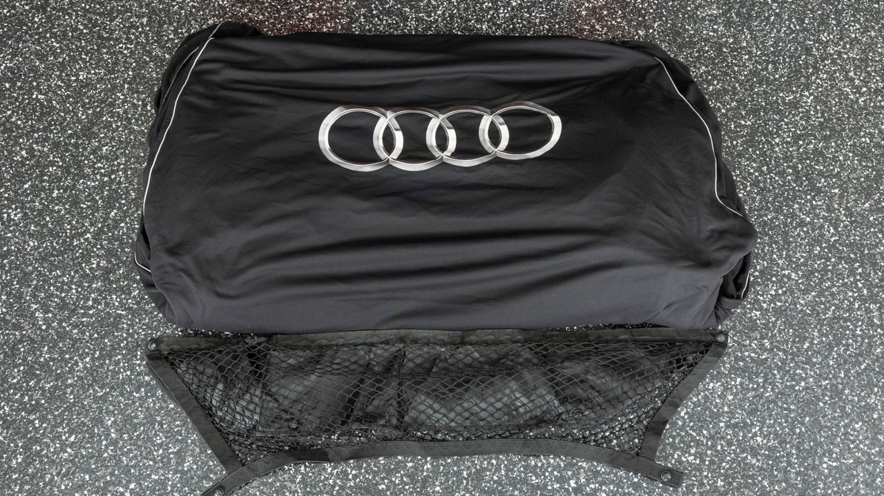 2010 AUDI R8