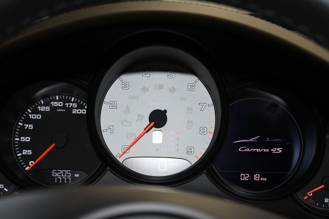 2016 PORSCHE 911