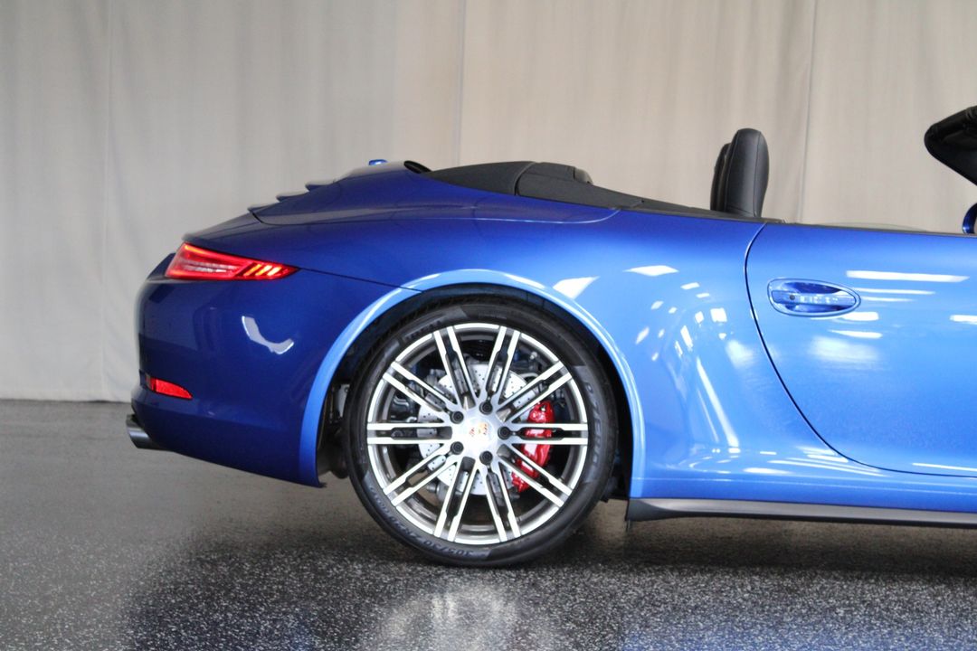2016 PORSCHE 911