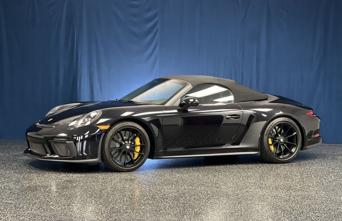 2019 PORSCHE 911