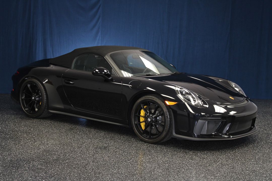 2019 PORSCHE 911