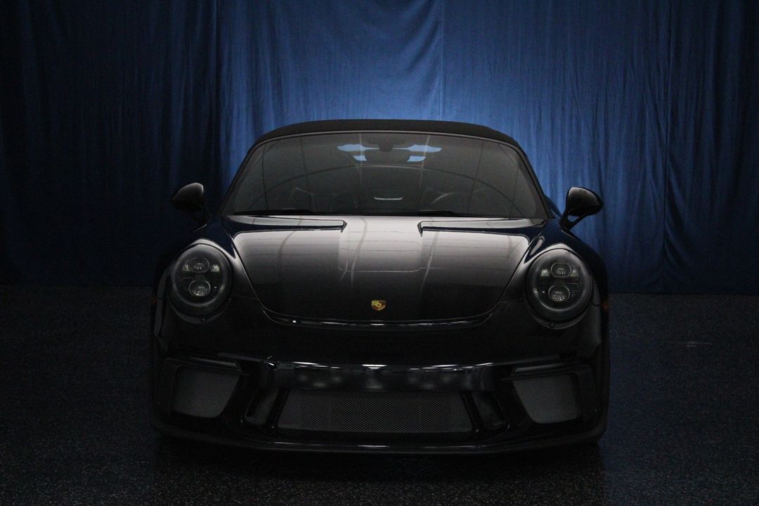 2019 PORSCHE 911