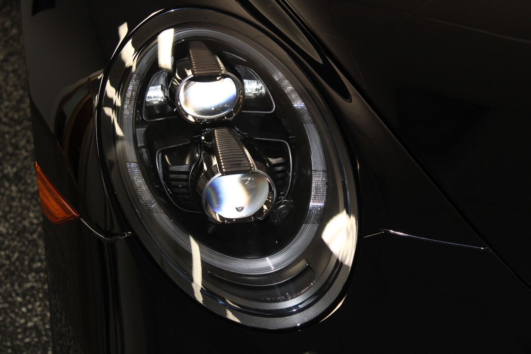 2019 PORSCHE 911