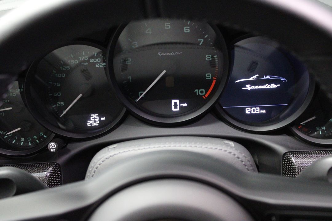 2019 PORSCHE 911