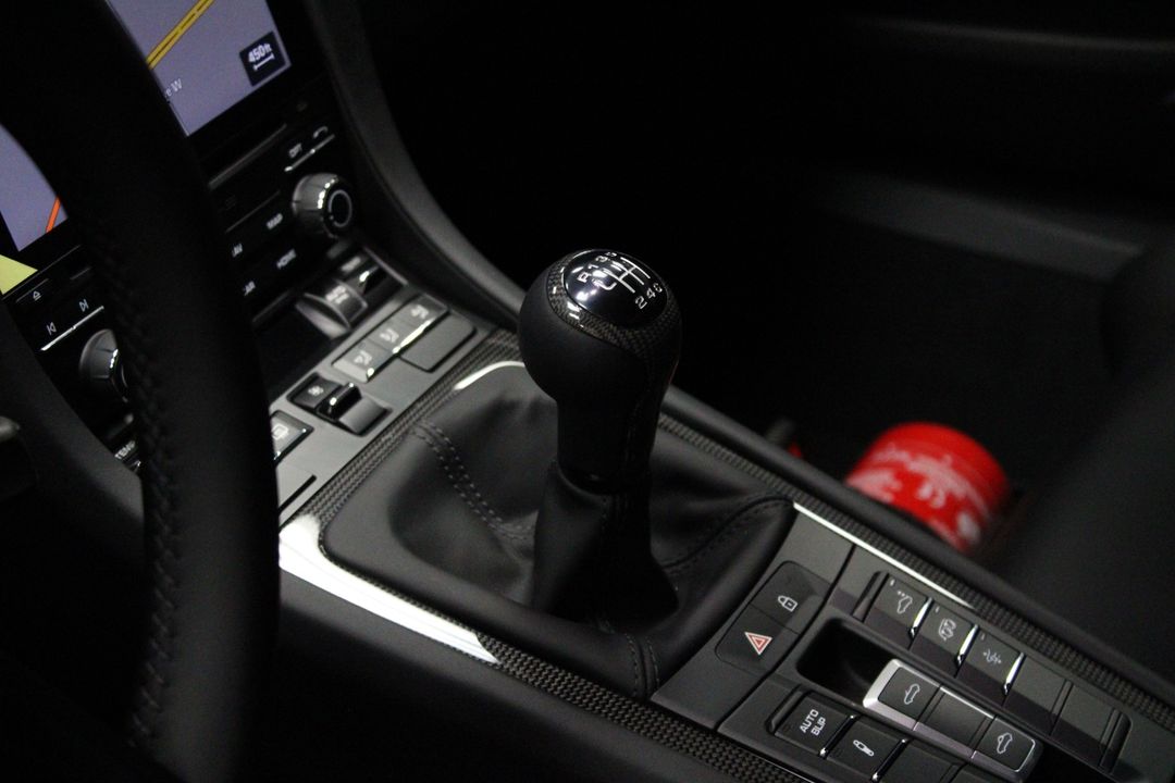 2019 PORSCHE 911