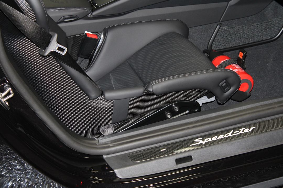 2019 PORSCHE 911