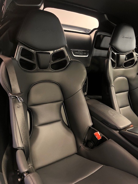 2019 PORSCHE 911
