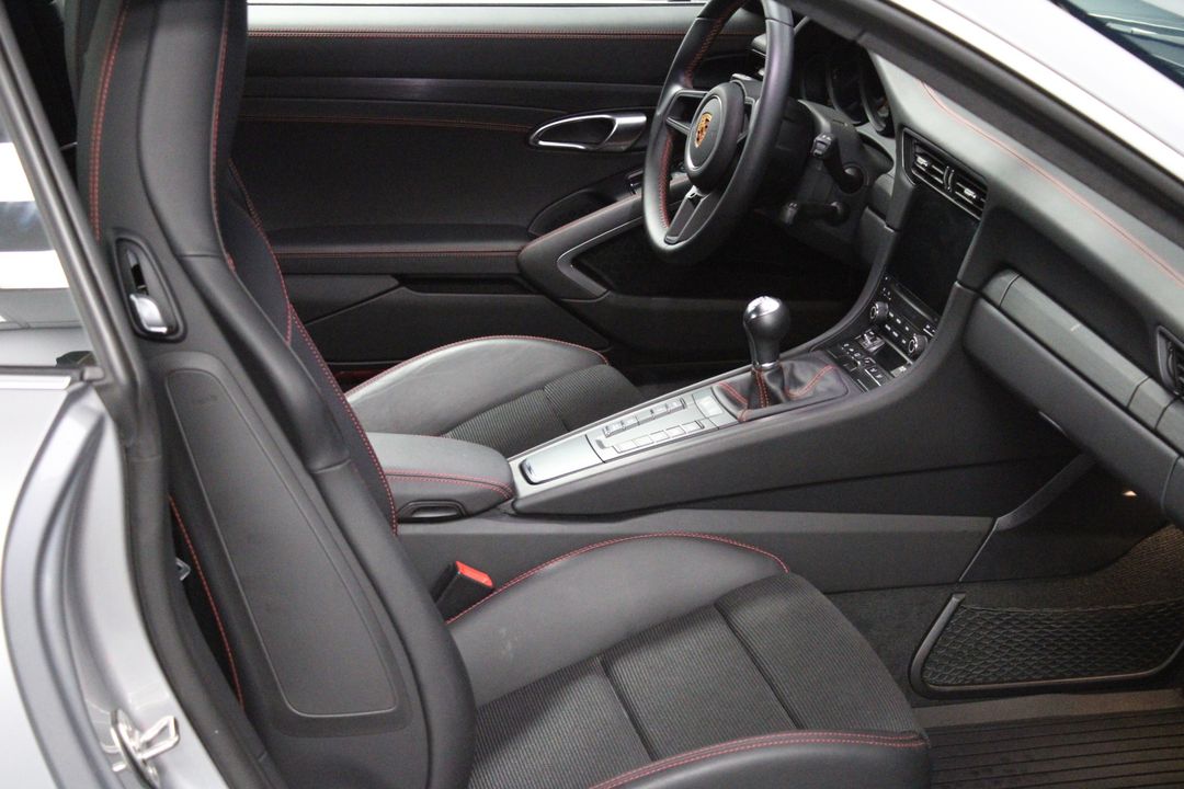 2018 Porsche 911