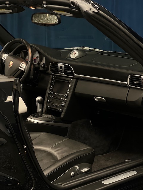 2009 PORSCHE 911