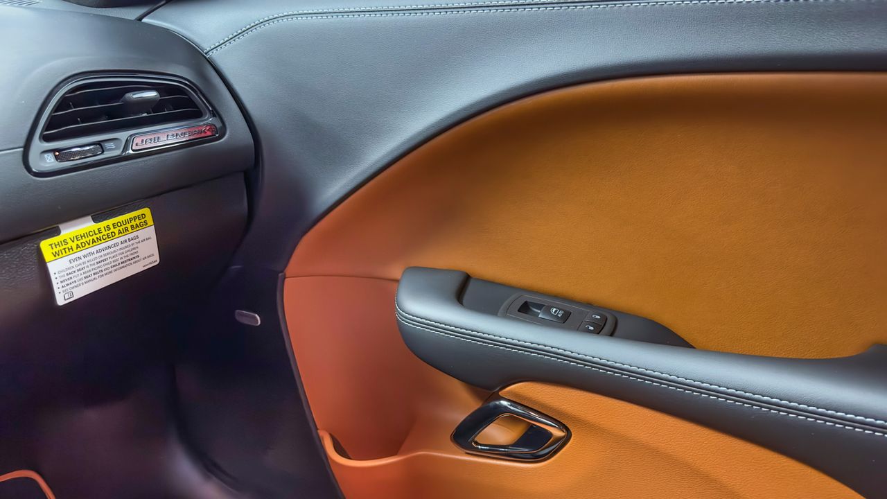 2023 DODGE CHALLENGER