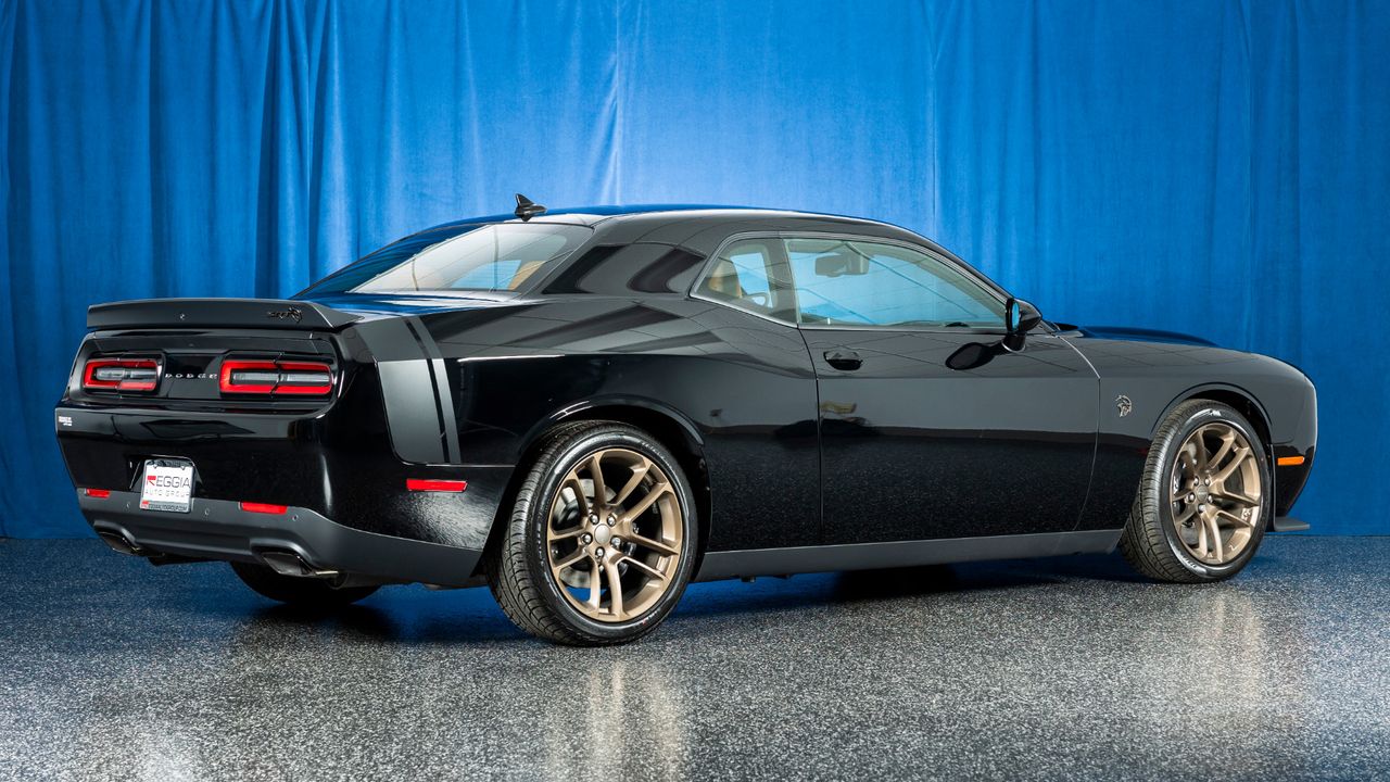 2023 DODGE CHALLENGER