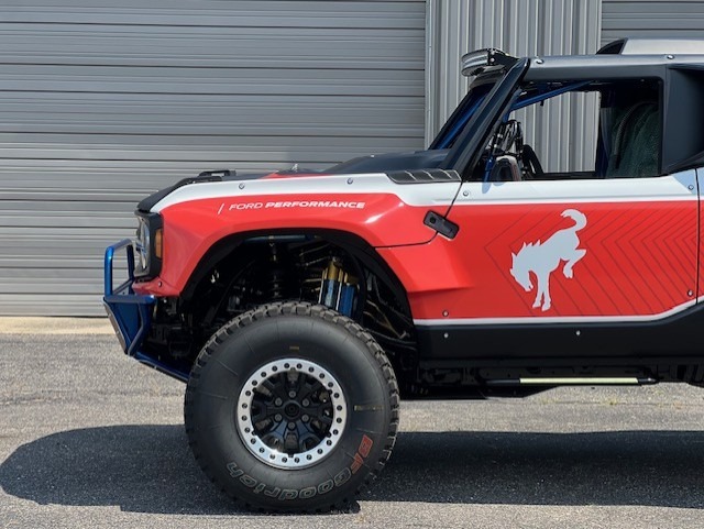 2023 FORD BRONCO DESERT RACER