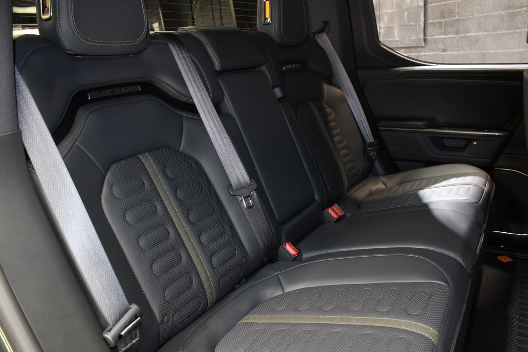 2025 Rivian R1T