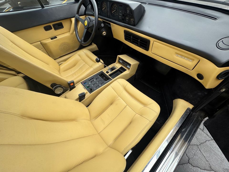 1988 Ferrari Mondial Cabriolet