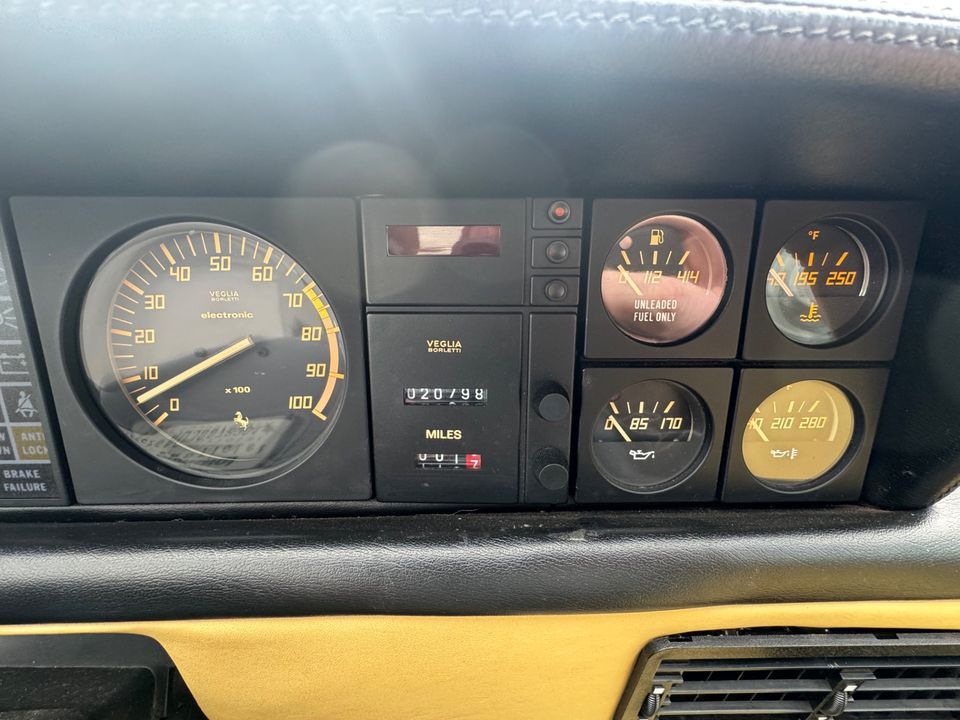 1988 Ferrari Mondial Cabriolet