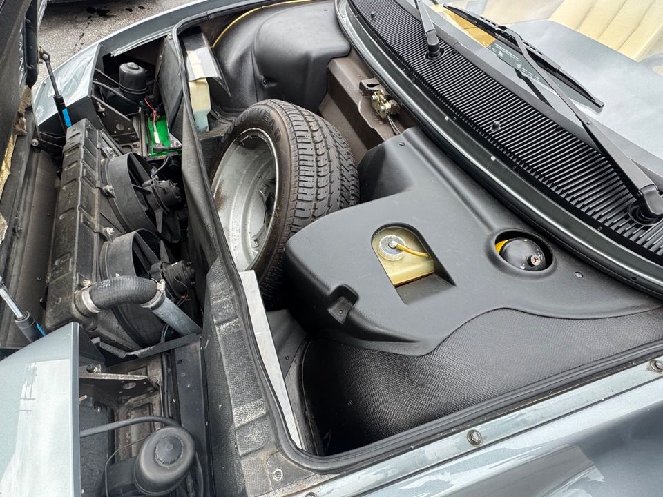 1988 Ferrari Mondial Cabriolet