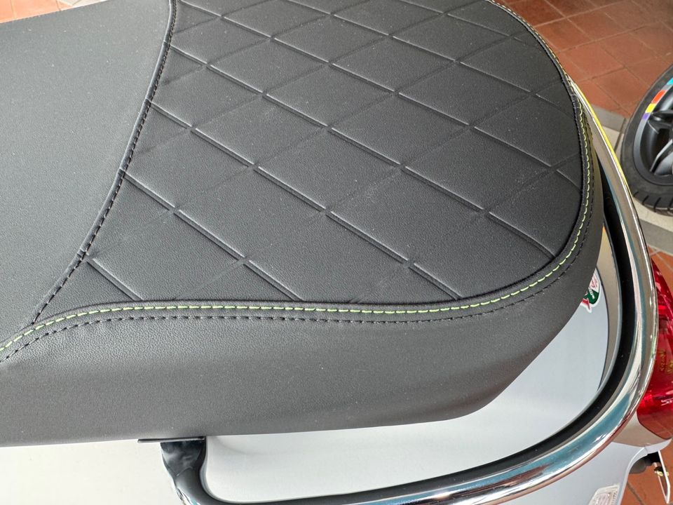 2024 Vespa GTS Supertech 300