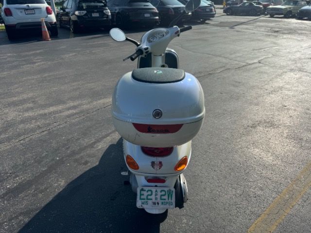 2003 VESPA ET2