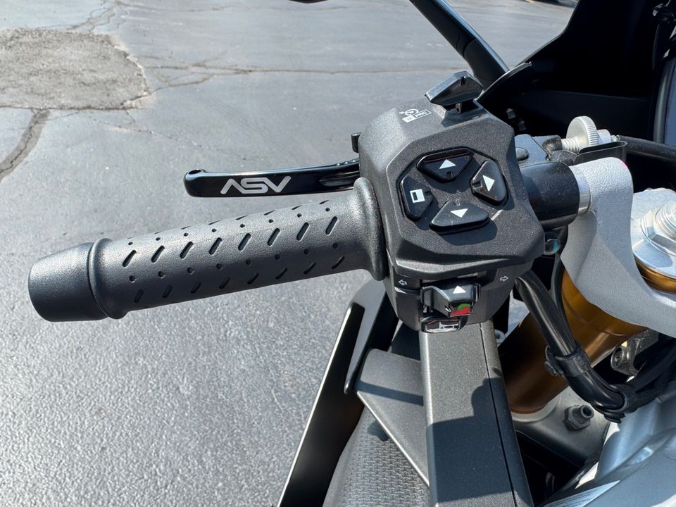2024 APRILIA RS 660