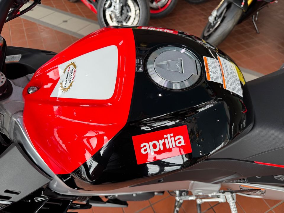 2024 APRILIA Tuono V4 Factory