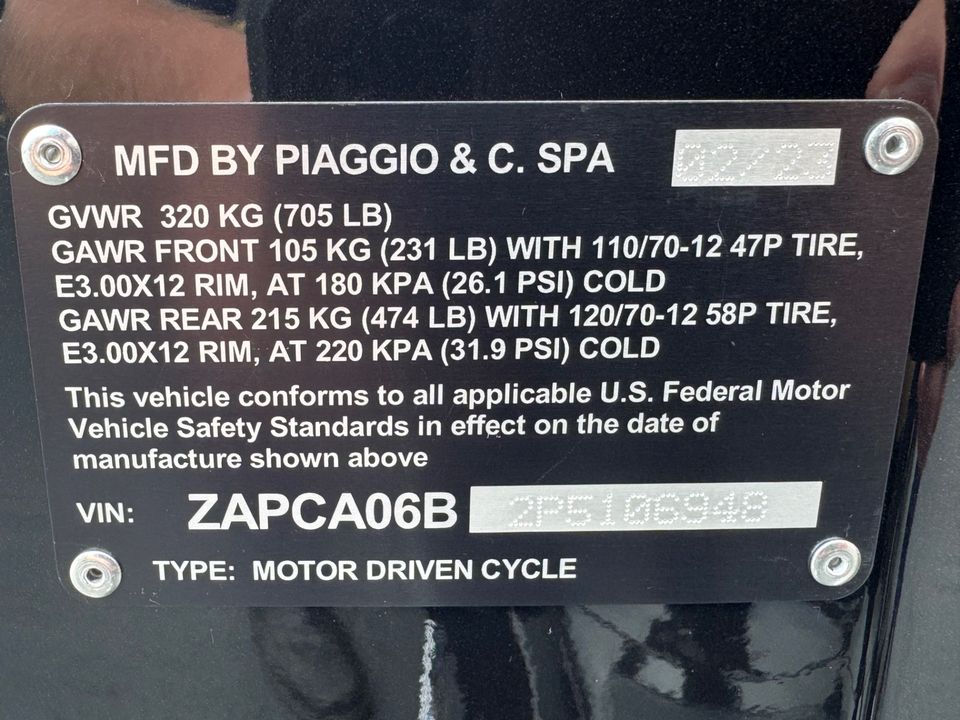 2023 VESPA Primavera 50