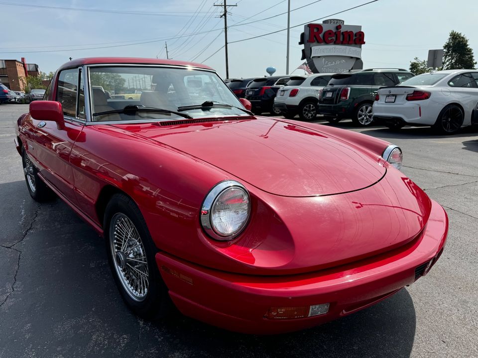 1991 Alfa Romeo Spider