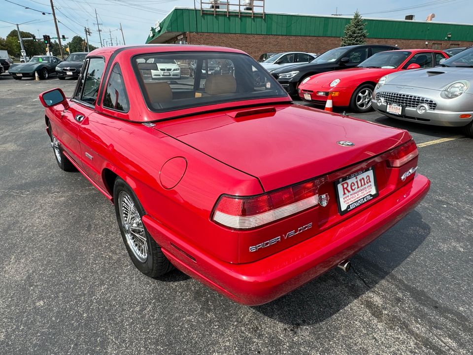 1991 Alfa Romeo Spider
