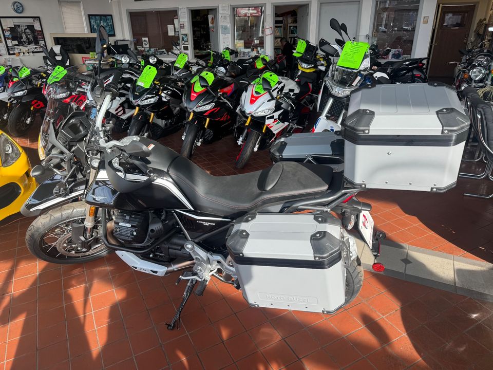 2022 MOTO GUZZI V85 TT Guardia dOnore E5