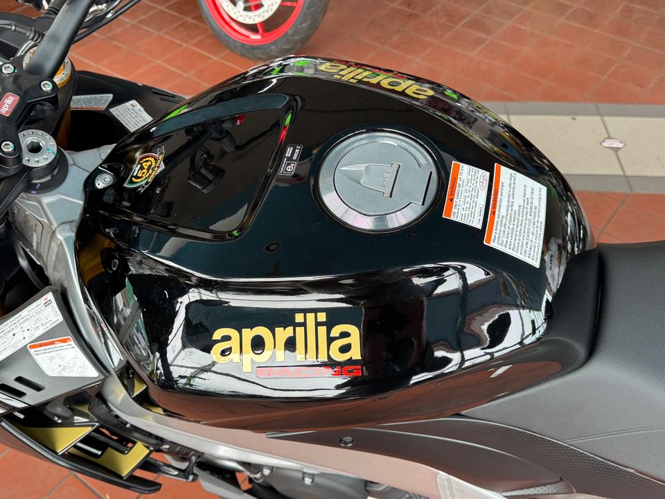 2022 APRILIA Tuono V4 1100 Factory