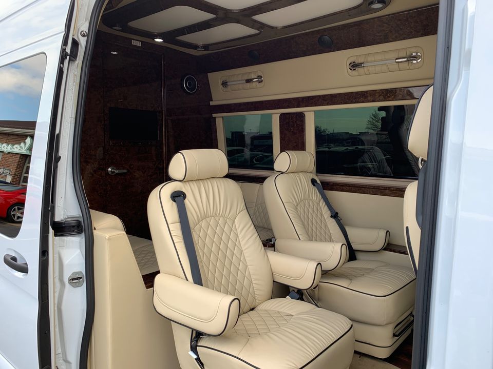 2020 Mercedes-Benz Sprinter 2500 w/Ultimate Toys 144 Commuter PKG