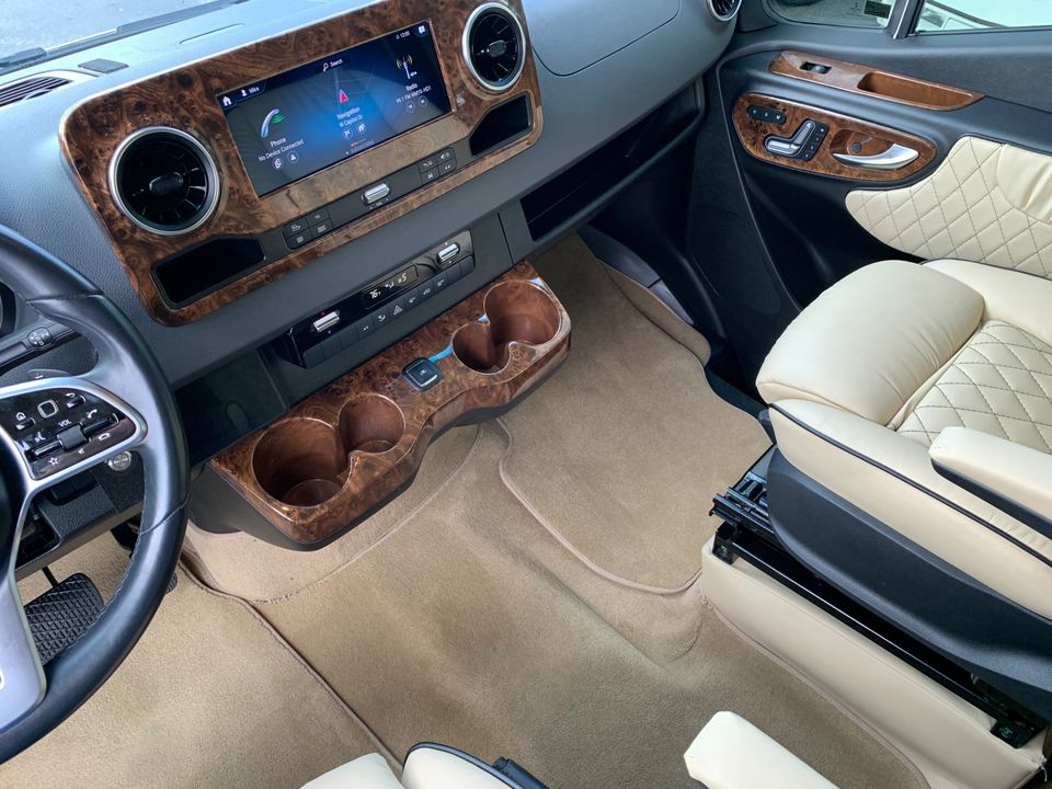 2020 Mercedes-Benz Sprinter 2500 w/Ultimate Toys 144 Commuter PKG