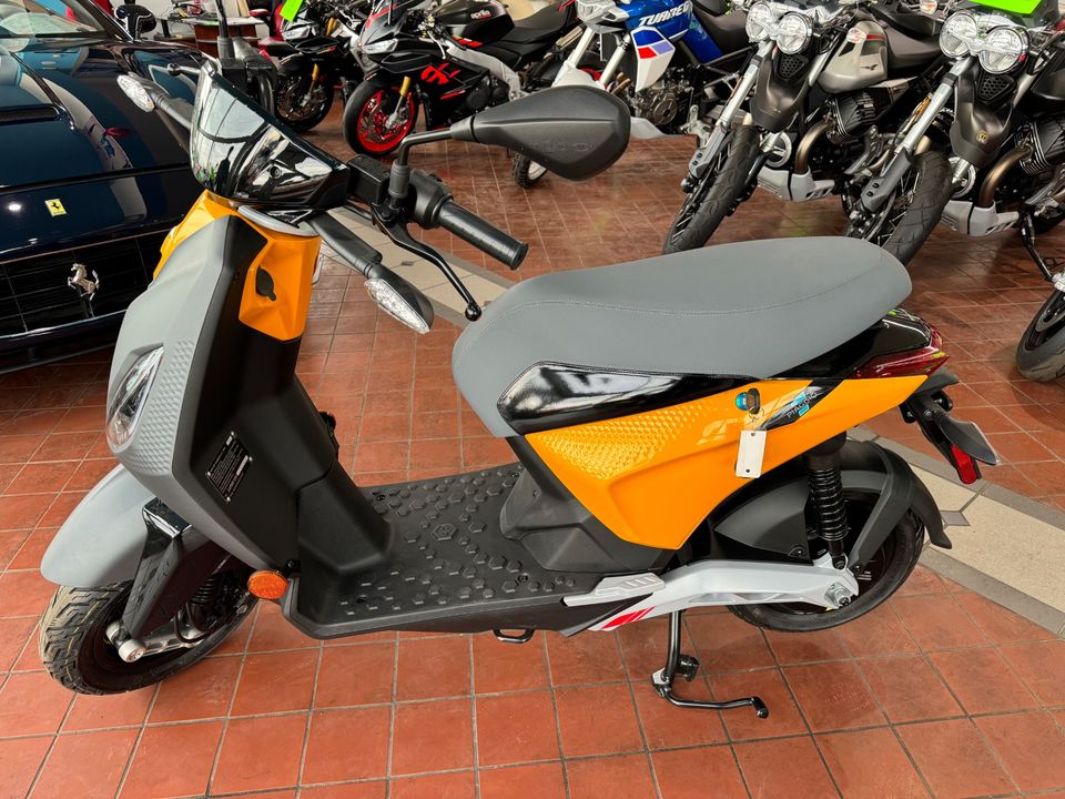 2022 PIAGGIO 1 ACTIVE ELECTRIC