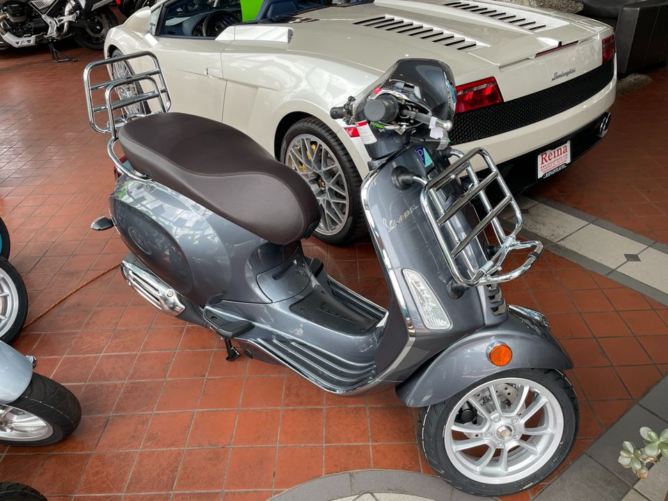 2023 VESPA Primavera 50